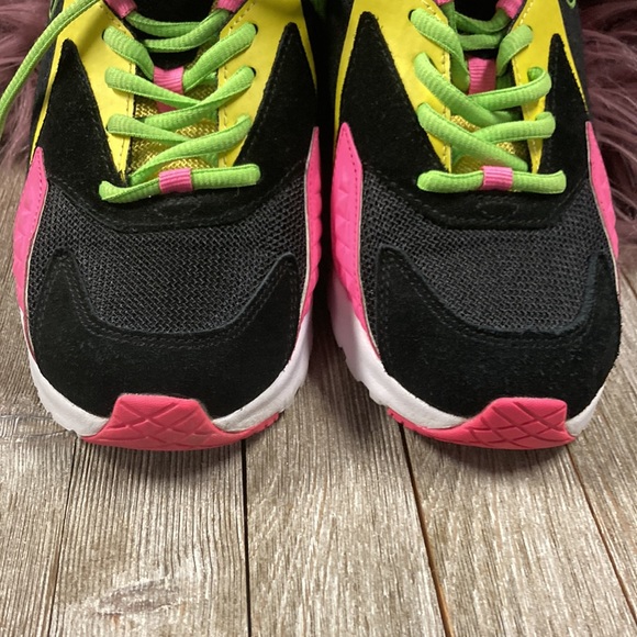 ❤️Zumba Air Stud Lo Sneakers ❤️ - Picture 8 of 11